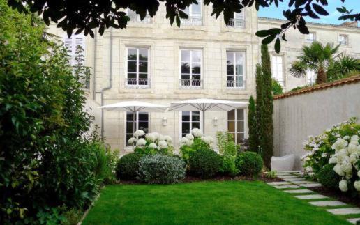 Entre Hotes La Rochelle  Ngoại thất bức ảnh